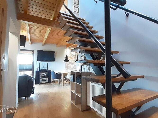 Holiday Home With A Terrace, Sauna, Jacuzzi 米耶伦科 外观 照片