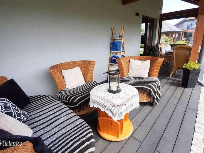 Holiday Home With A Terrace, Sauna, Jacuzzi 米耶伦科 外观 照片
